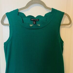Cable & Gauge Teal Sleeveless Blouse